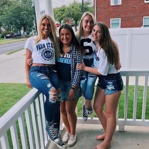 Meet your Posher, Alison